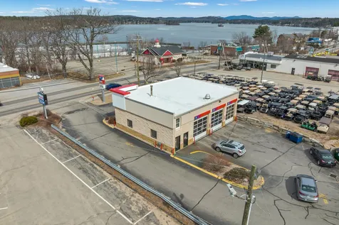 1145-1147 Union Avenue Laconia NH 03246
