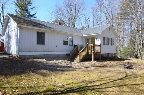 31 Ramblewood Circle Newbury NH 03255