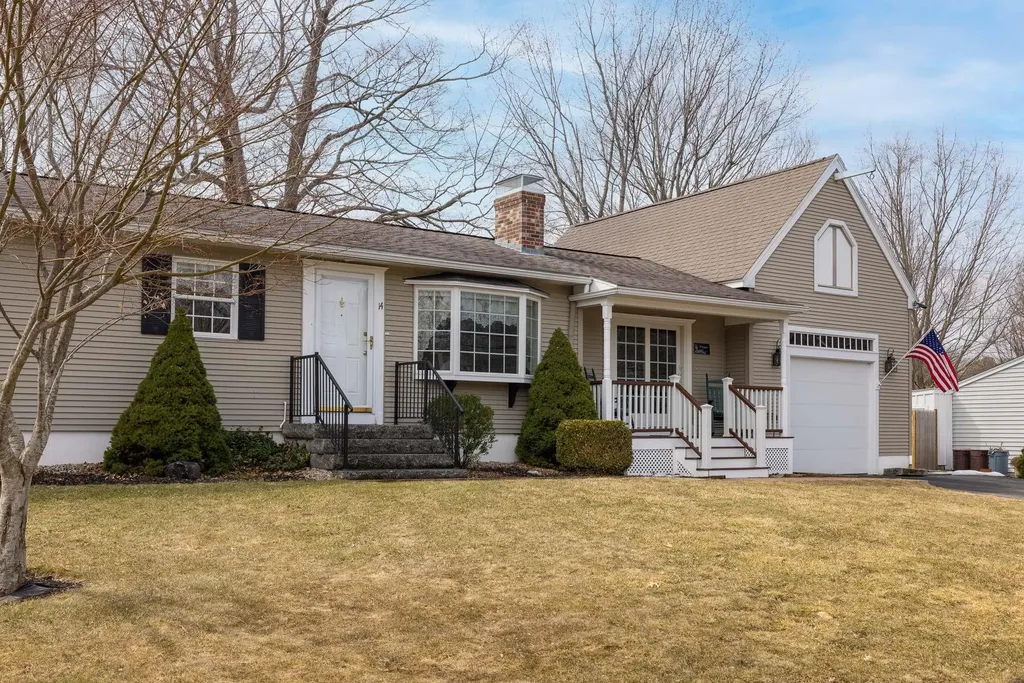 14 Suzanne Drive Portsmouth NH 03801