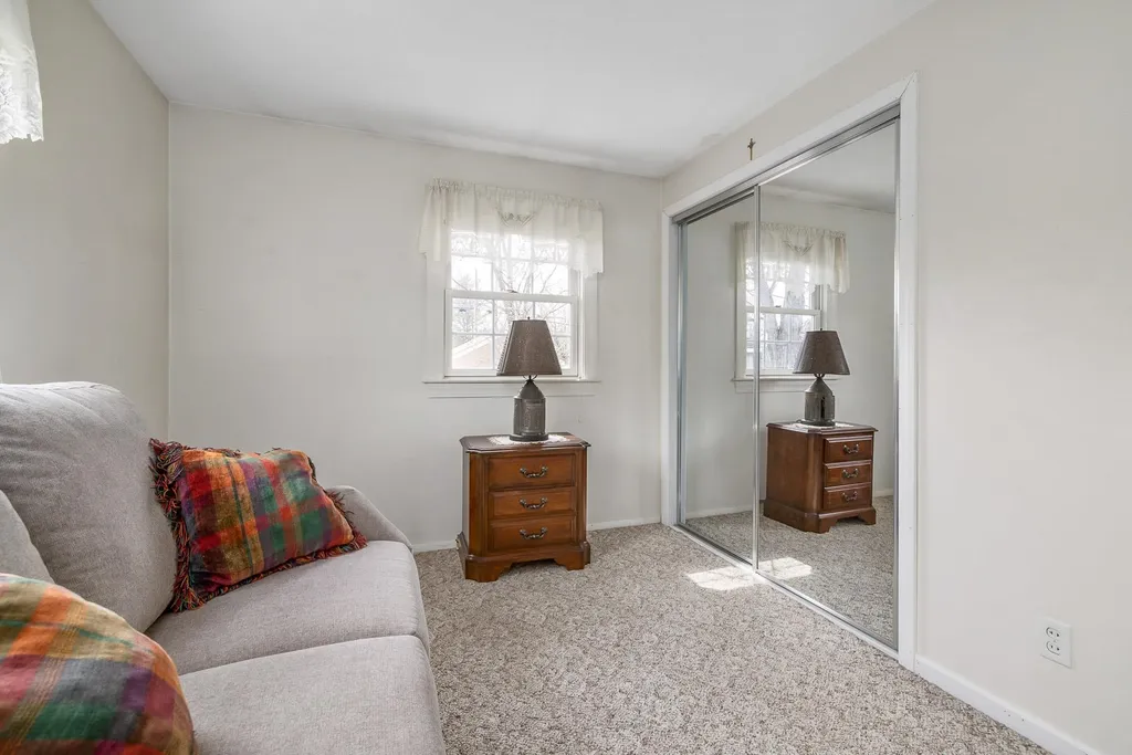 14 Suzanne Drive Portsmouth NH 03801