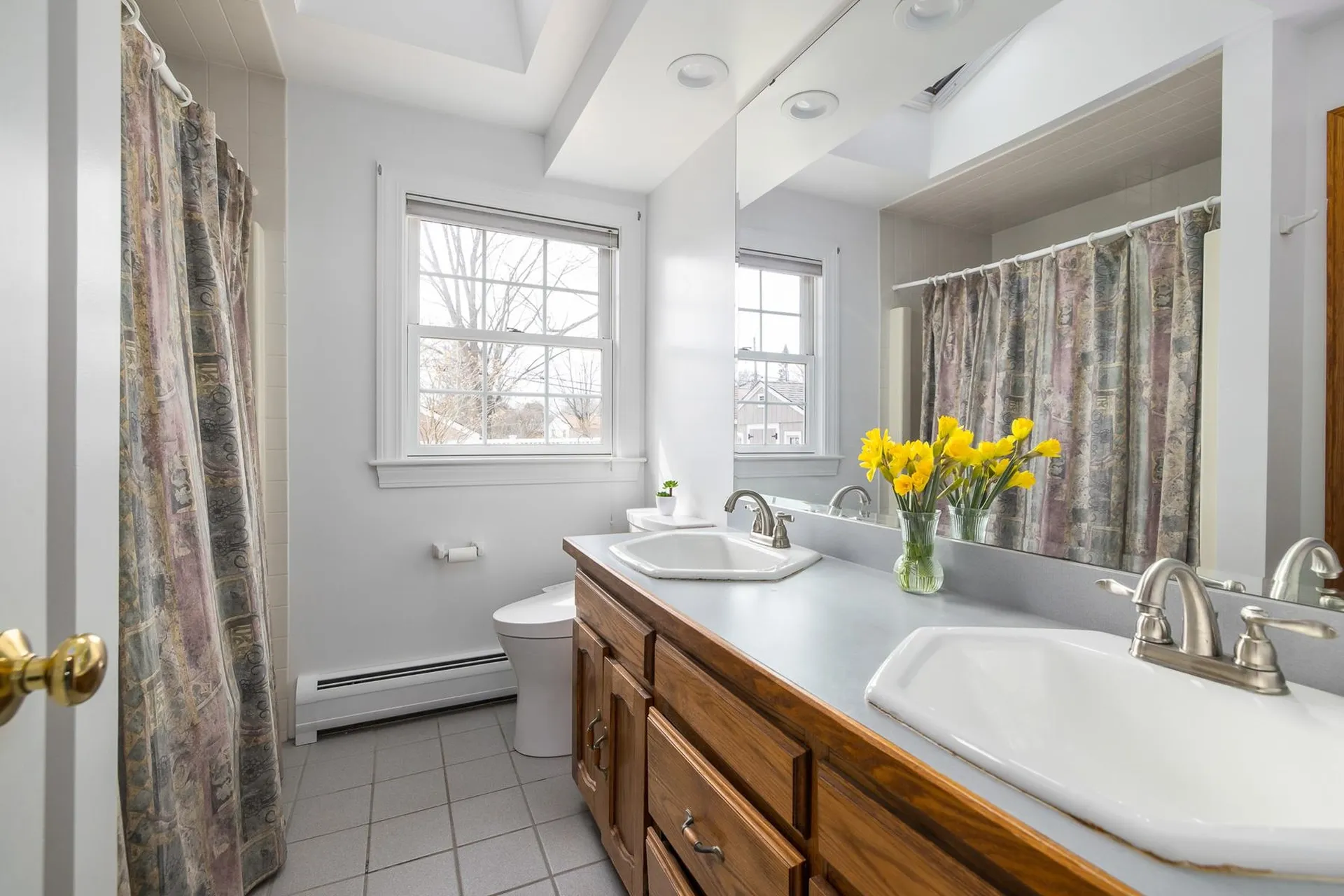 14 Suzanne Drive Portsmouth NH 03801