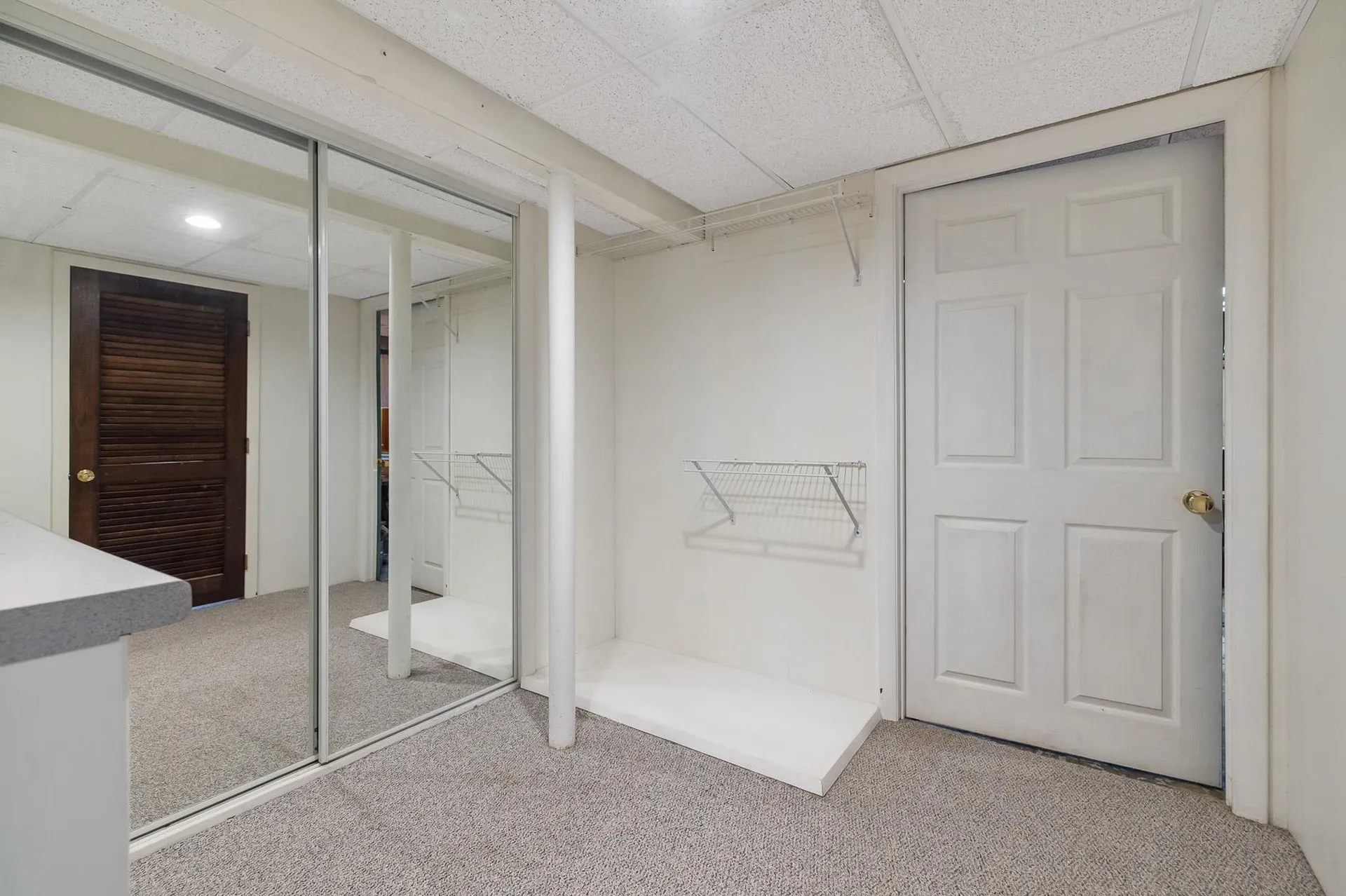 14 Suzanne Drive Portsmouth NH 03801