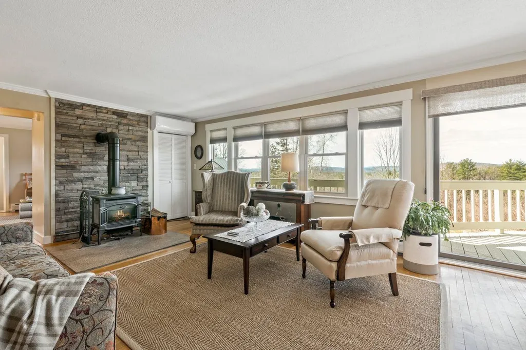 576 Northwest Road Canterbury NH 03224