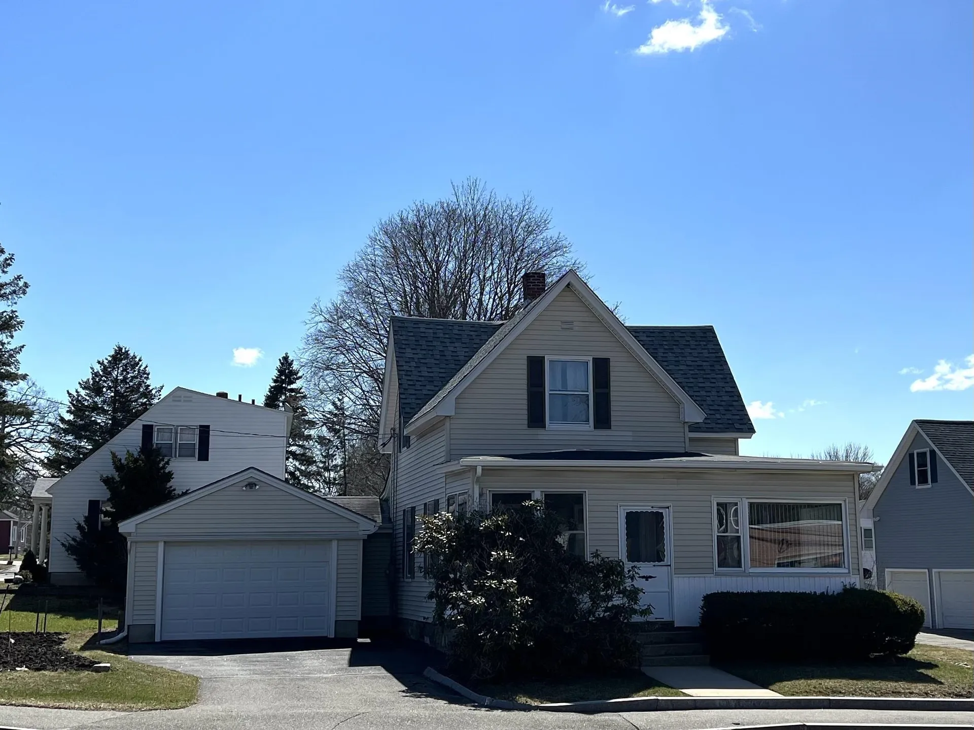 1531 Candia Road Manchester NH 03109