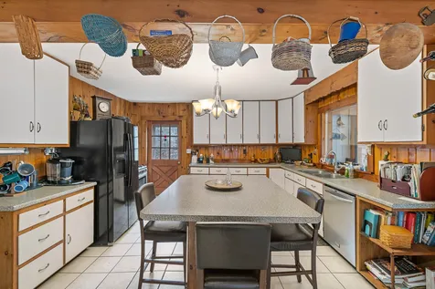 11 Northwest Lane Sunapee NH 03782