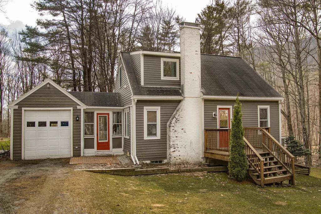 395 Red Mountain Road Arlington VT 05250