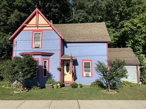 23 Williams Street Brattleboro VT 05301