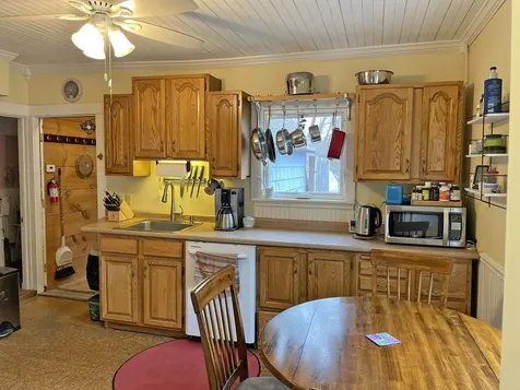 23 Williams Street Brattleboro VT 05301