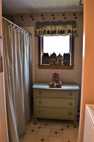 123 Sunny Oaks Terrace Strafford NH 03884