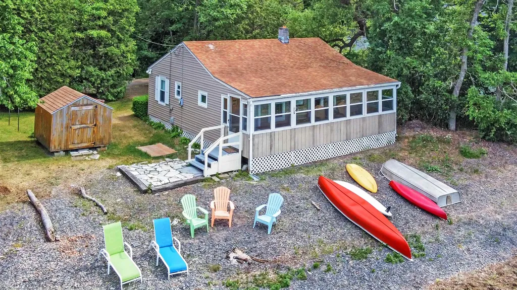 166 Causeway Road Colchester VT 05446