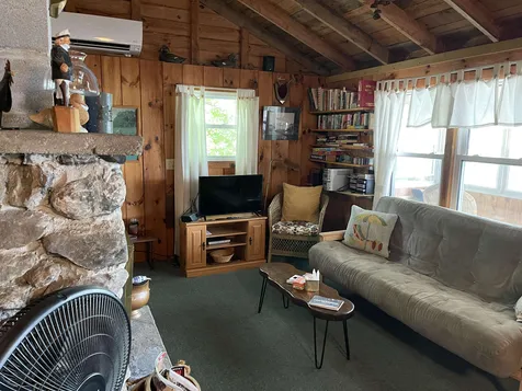 166 Causeway Road Colchester VT 05446