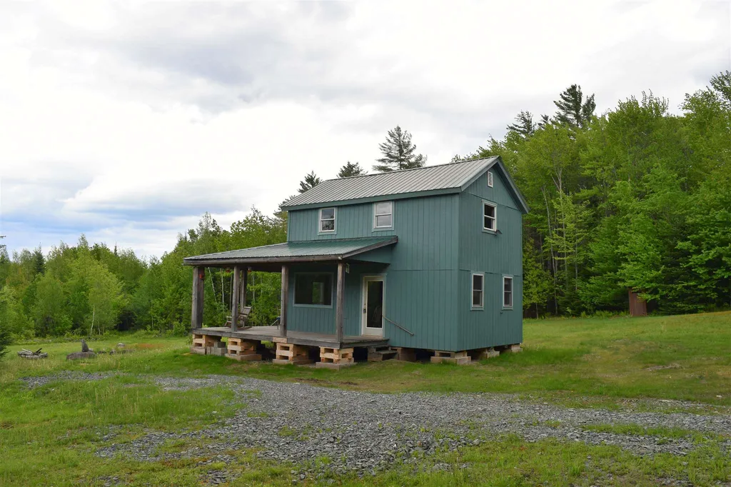 1665 Johnson Road Concord, VT Real Estate MLS 4903601