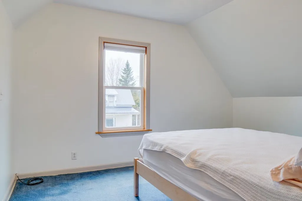 57 Creamery Street Lincoln VT 05443