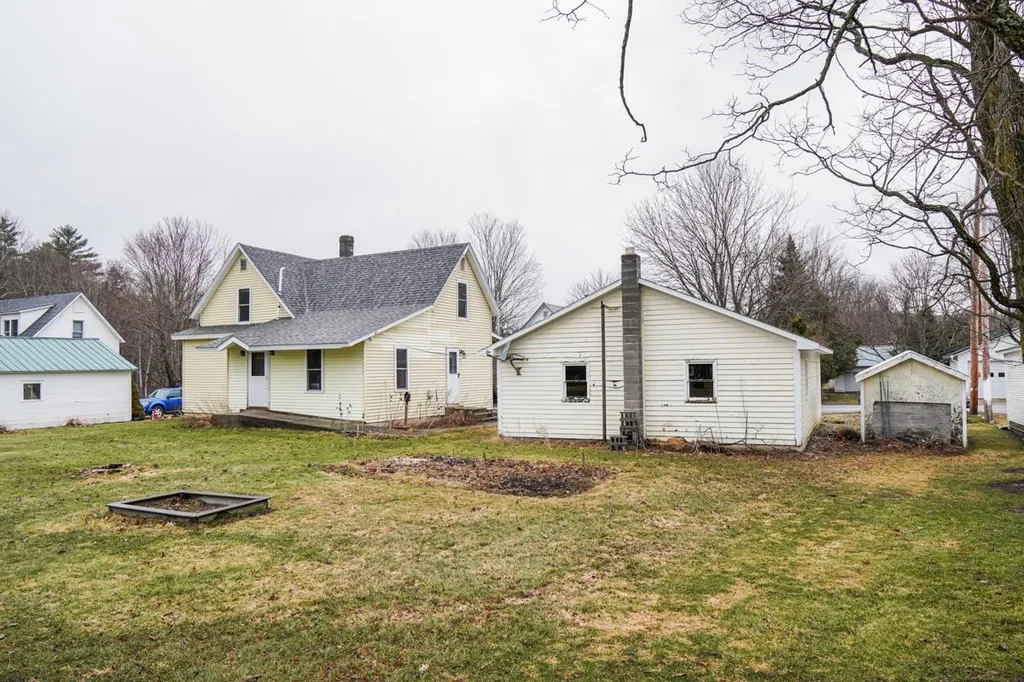 57 Creamery Street Lincoln VT 05443