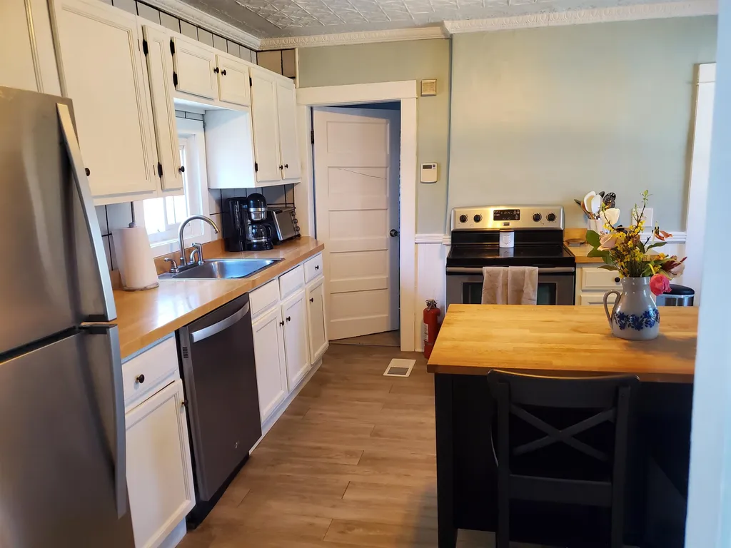 39 Perham Street Keene NH 03431