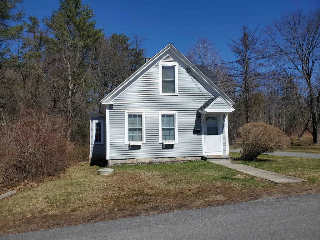 39 Perham Street Keene NH 03431