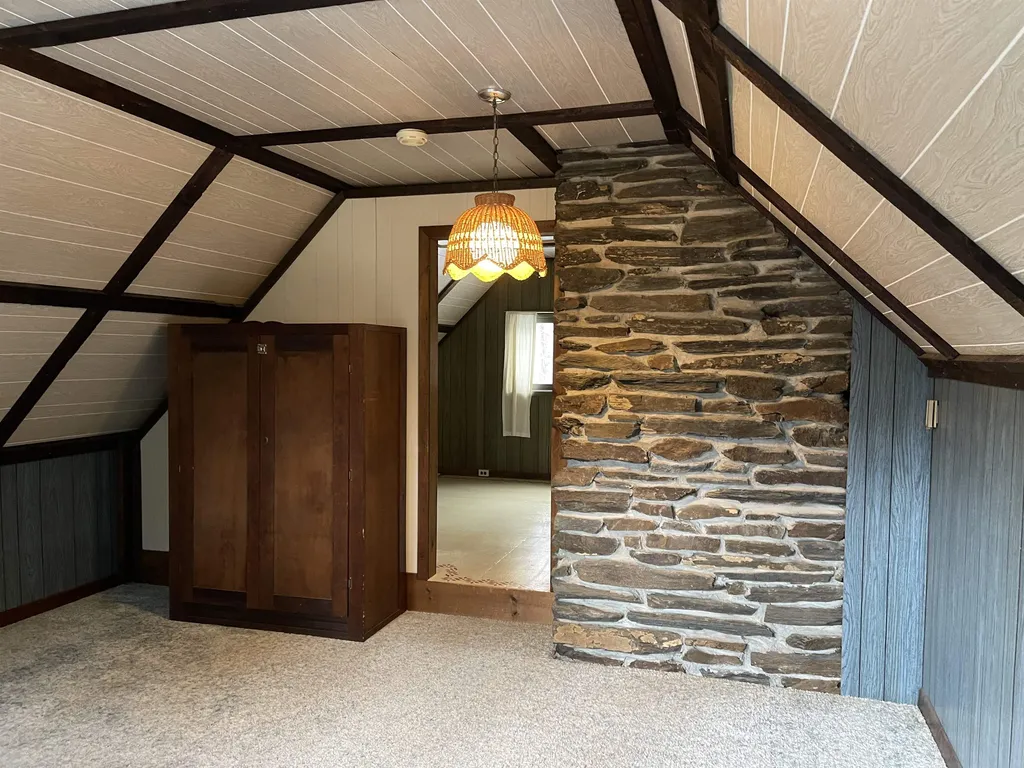 5634 North Road Royalton VT 05032-6220