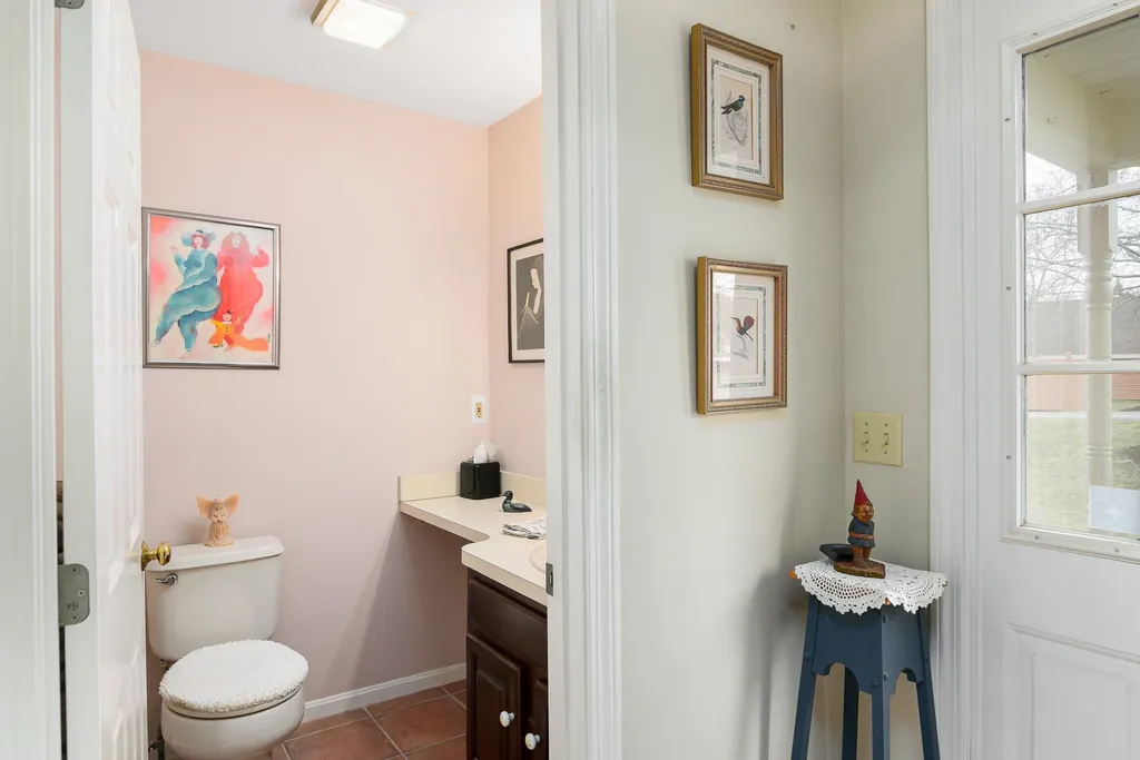 102 Katie Lane Dover NH 03820
