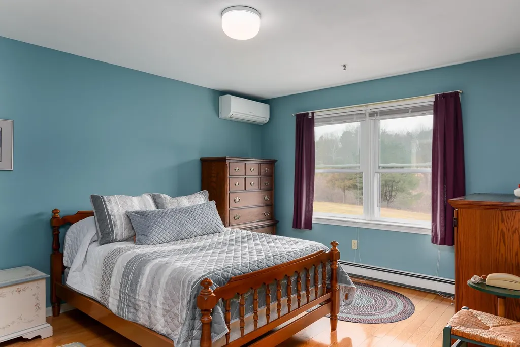 102 Katie Lane Dover NH 03820