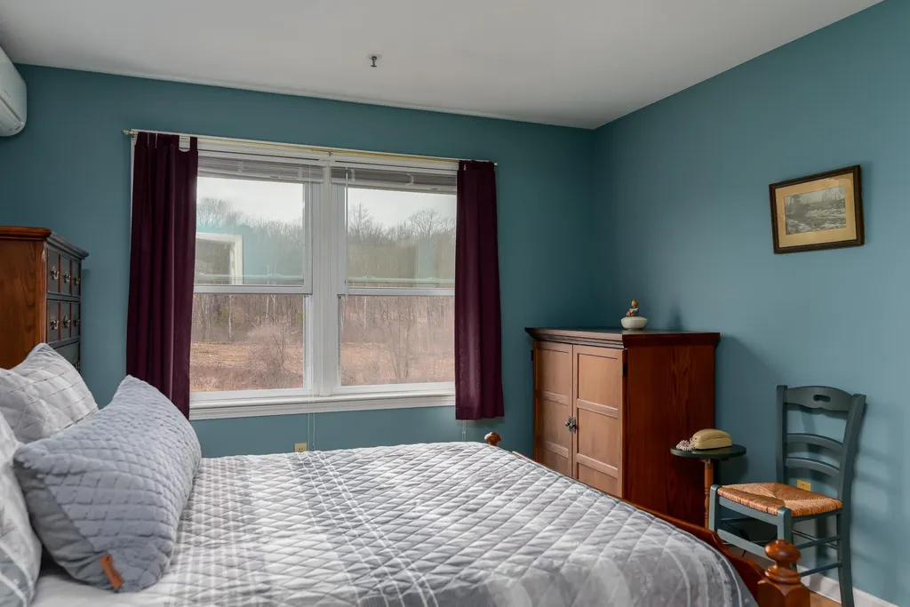 102 Katie Lane Dover NH 03820