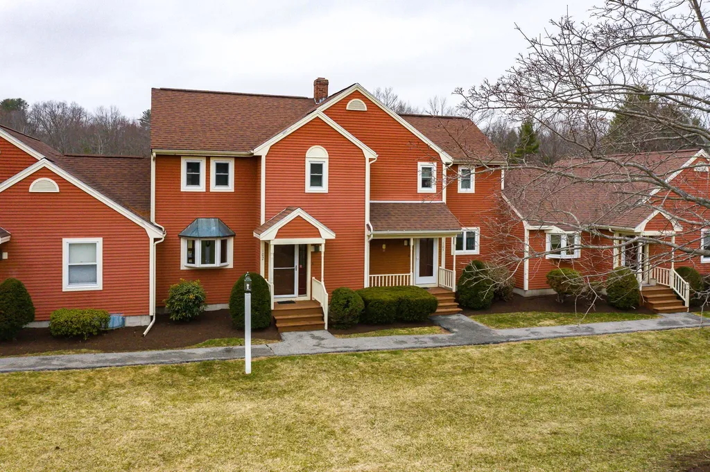 102 Katie Lane Dover NH 03820