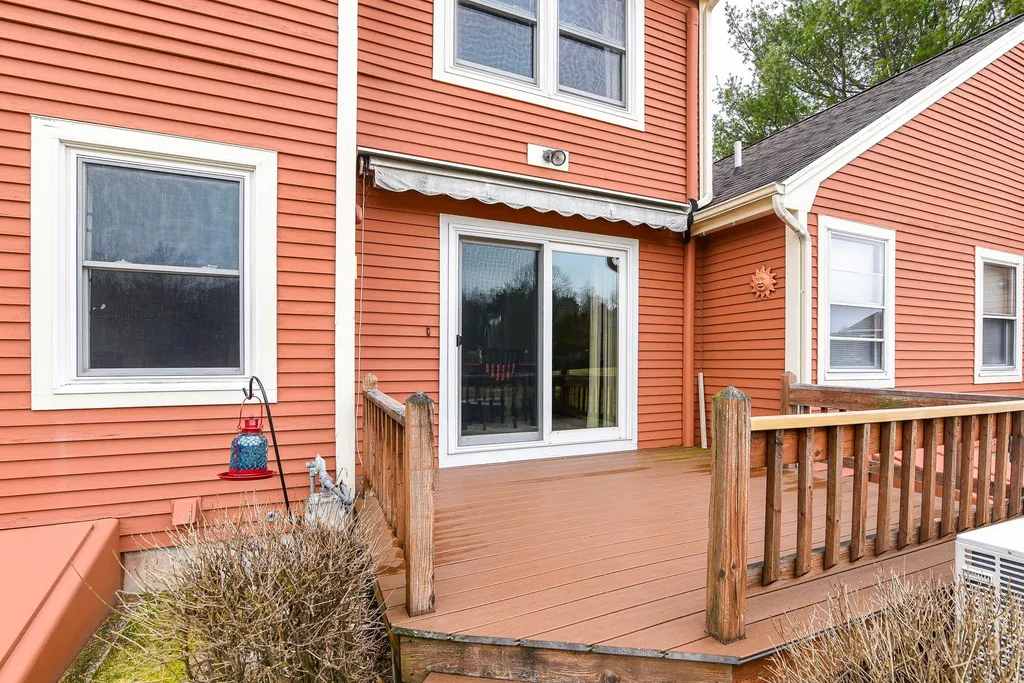 102 Katie Lane Dover NH 03820