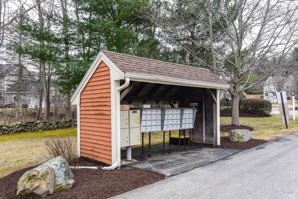 102 Katie Lane Dover NH 03820