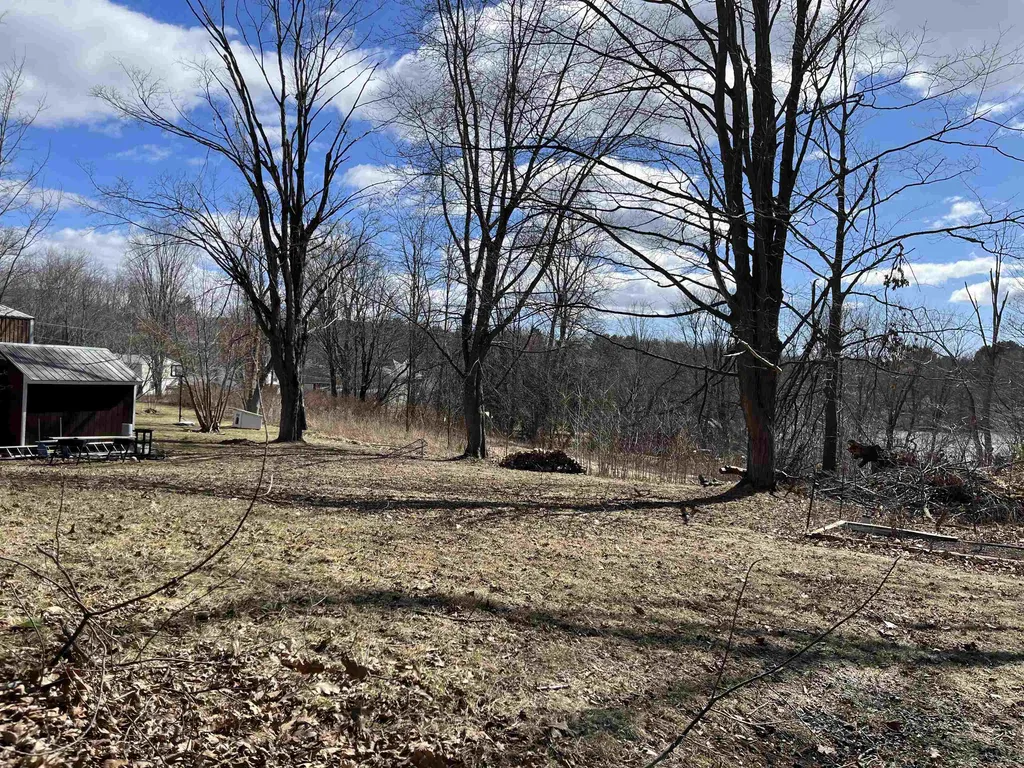 5-9 River Street Milton VT 05468