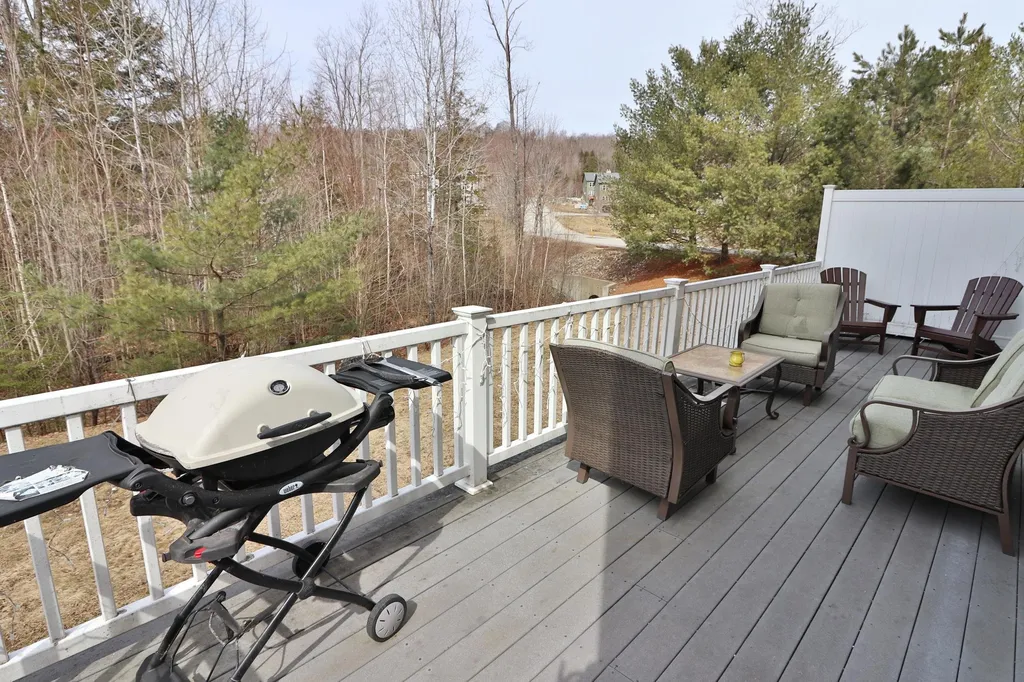 110a Woodland Loop Lincoln NH 03251