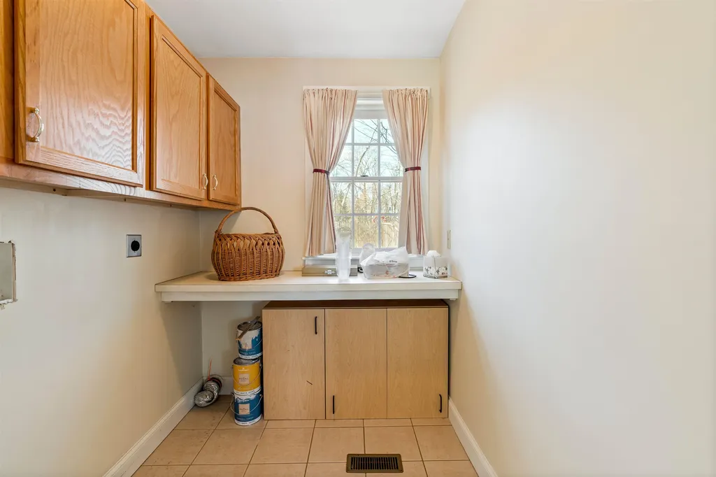 49 Chester Street Chester NH 03036