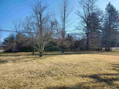 49 Chester Street Chester NH 03036