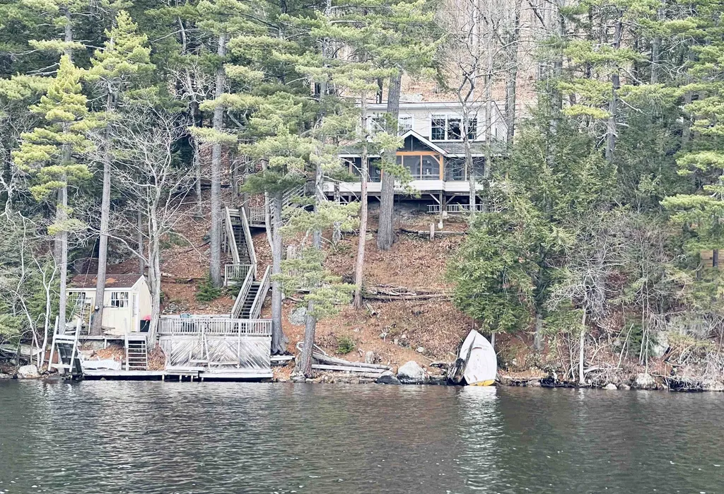 27 Georges Road Alton NH 03809