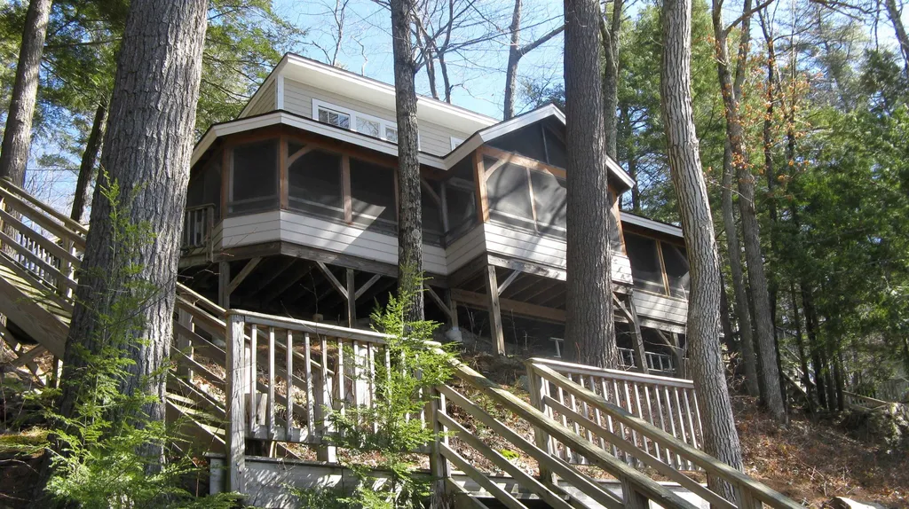 27 Georges Road Alton NH 03809