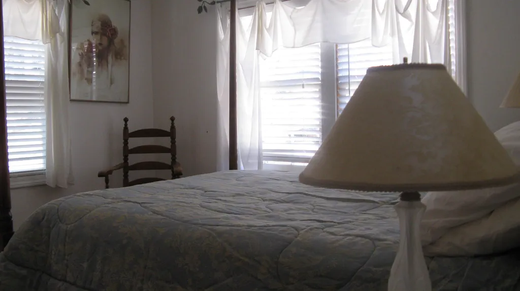27 Georges Road Alton NH 03809