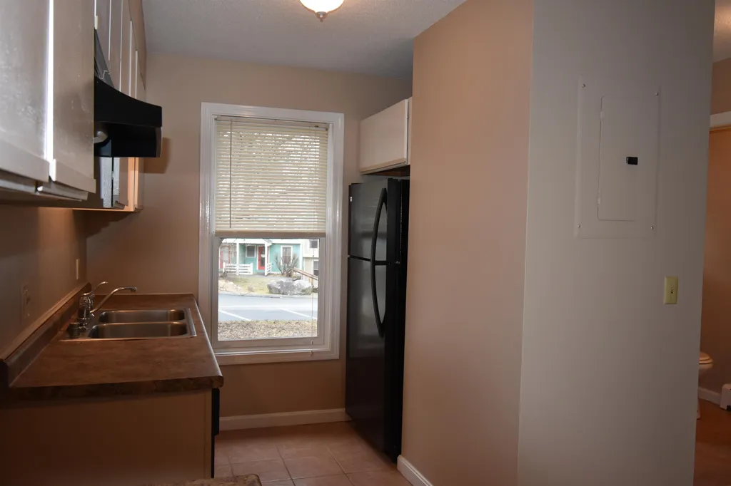 43 Marsten Lane Enfield NH 03748