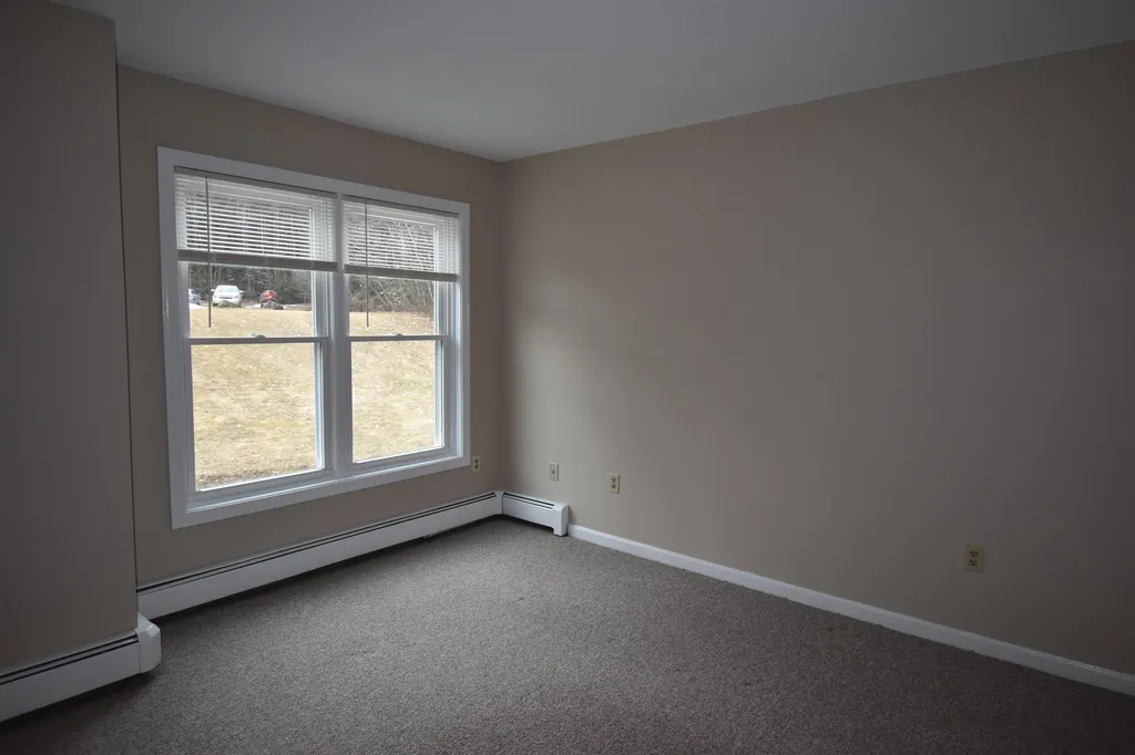 43 Marsten Lane Enfield NH 03748