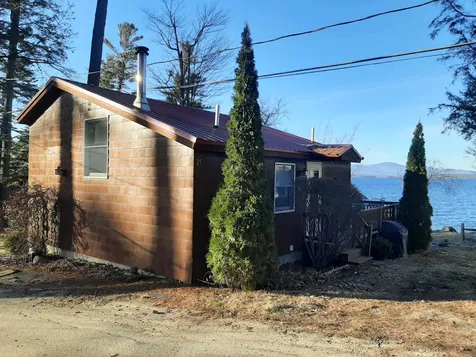 25 Island View Road Gilford NH 03249