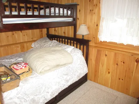 25 Island View Road Gilford NH 03249