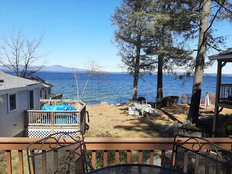 25 Island View Road Gilford NH 03249