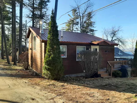 25 Island View Road Gilford NH 03249