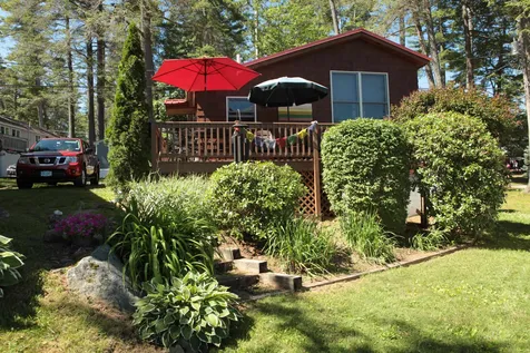 25 Island View Road Gilford NH 03249