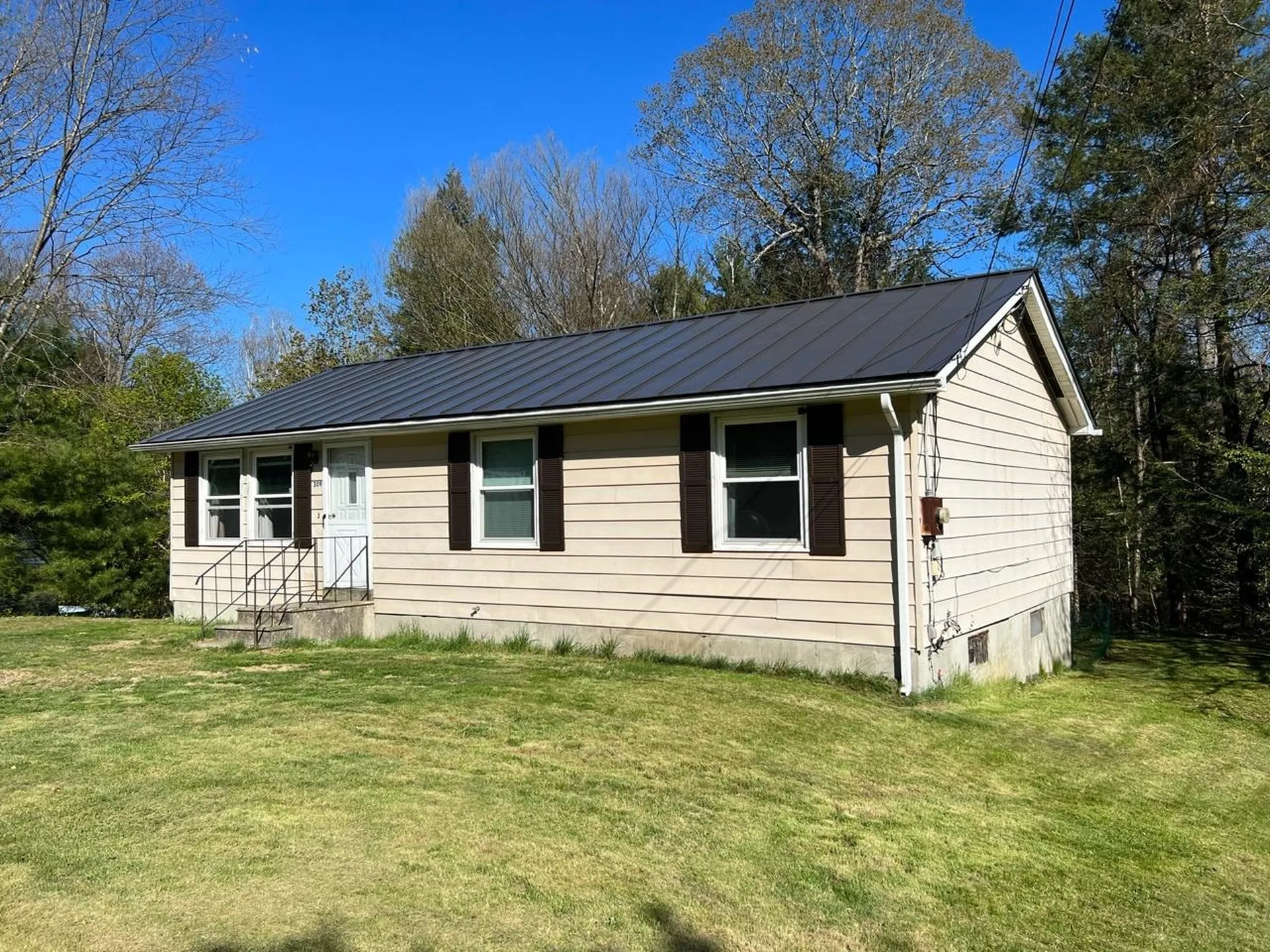 309 Carriage Hill Road Brattleboro VT 05301