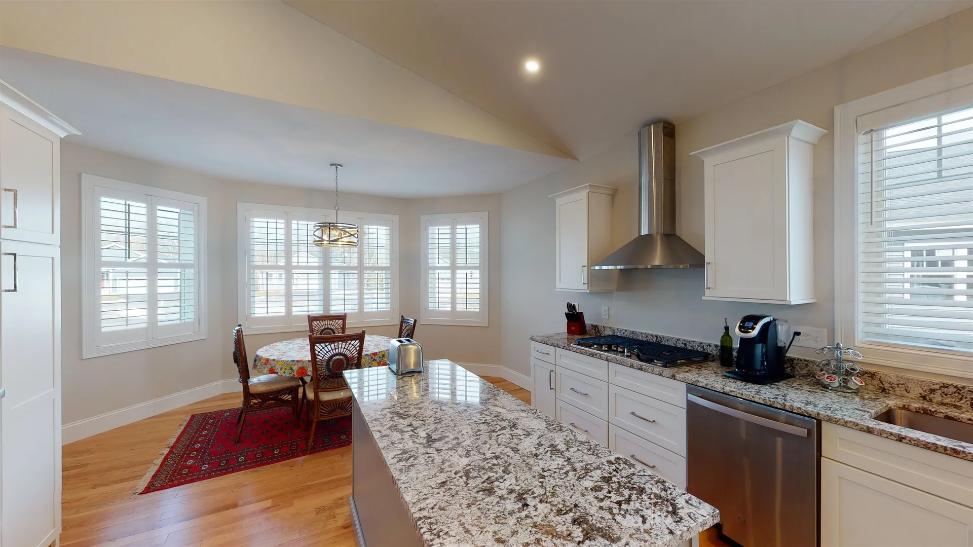 5 Mary Joe Lane Raymond NH 03077
