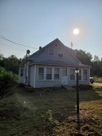 122 A&b Old Bridge Street Pelham NH 03076