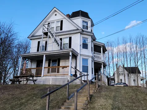 6 Terrace Road Franklin NH 03235