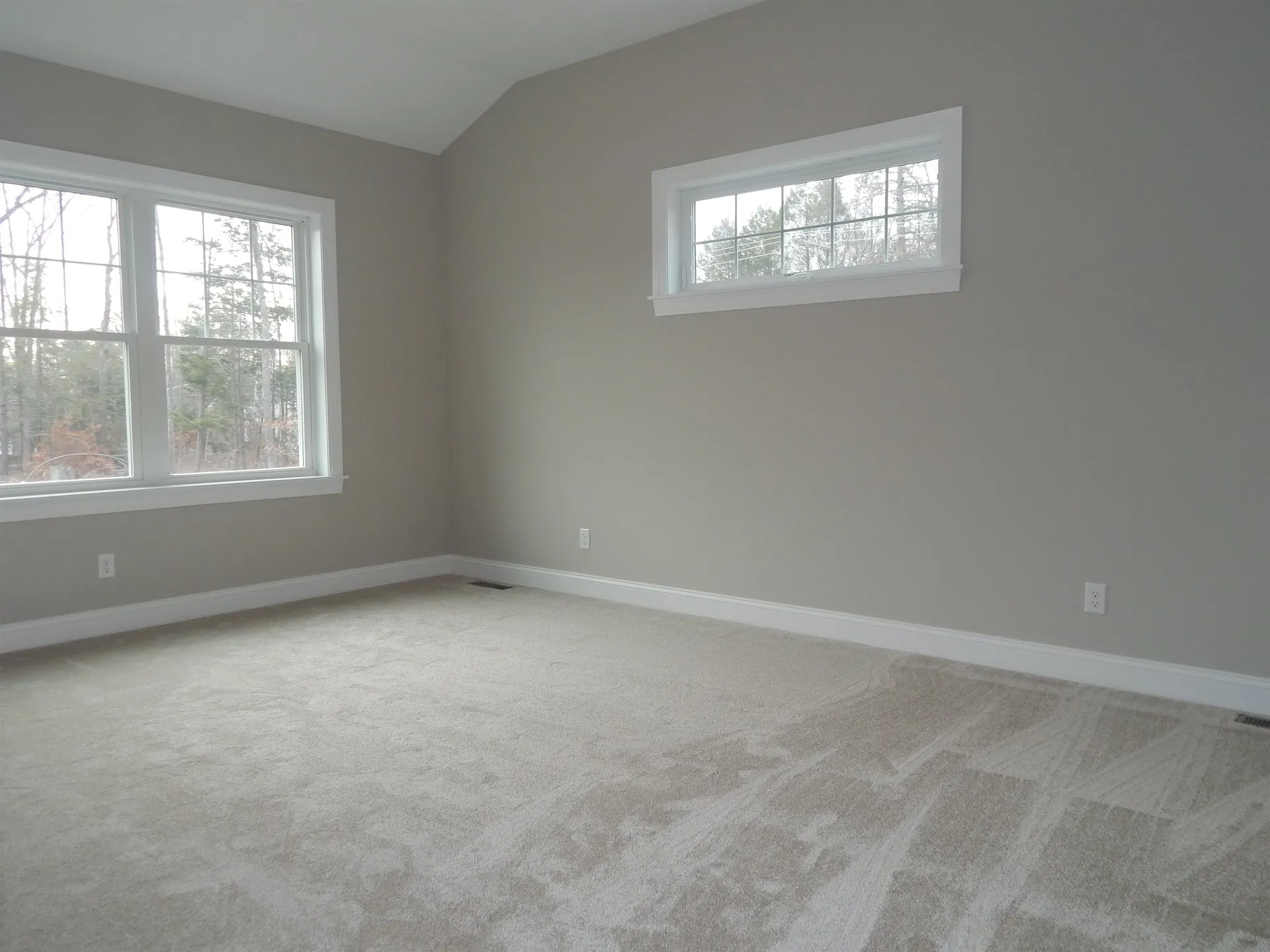 17 Rose Fountain Lane Hampton NH 03842