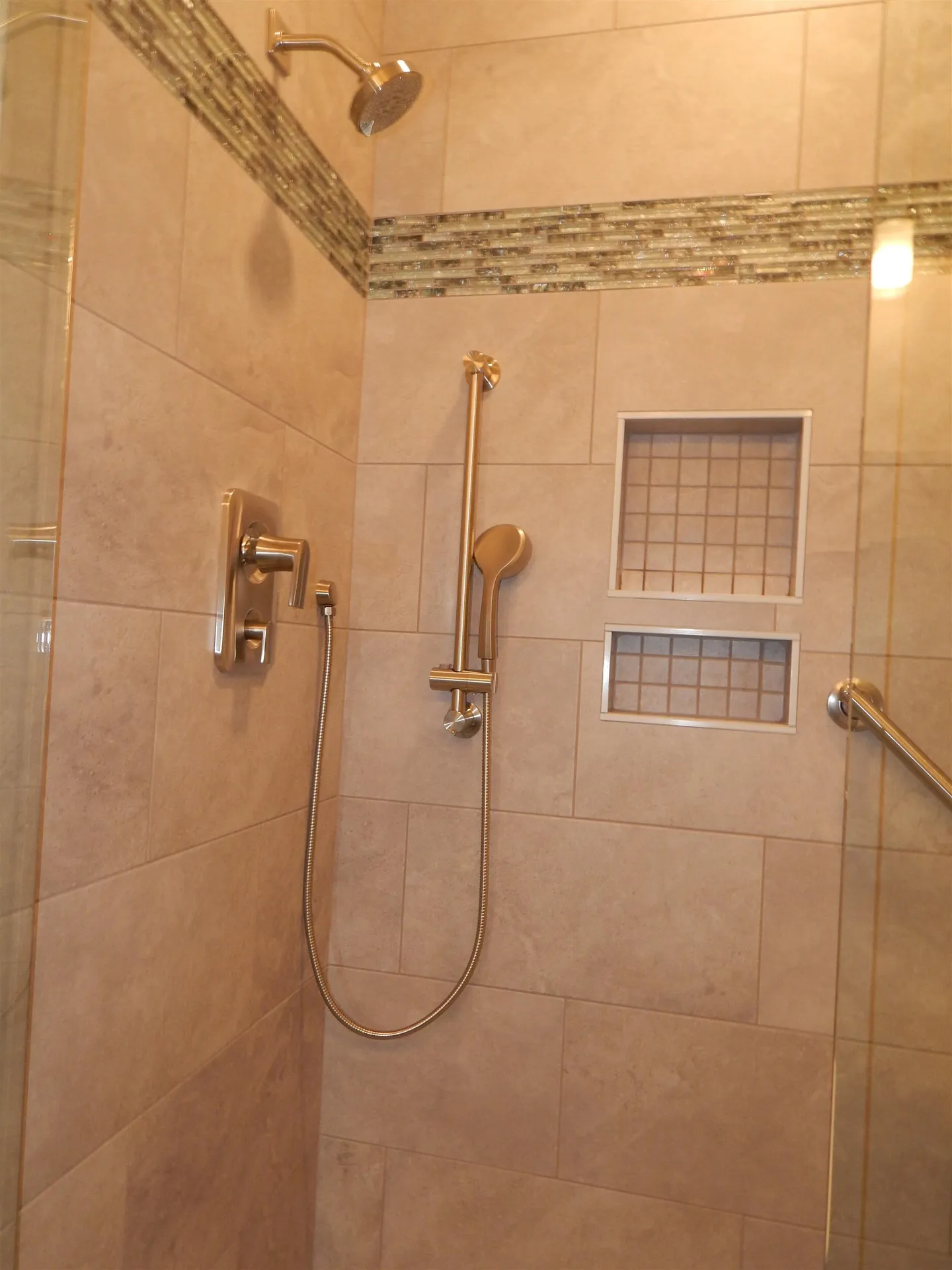 17 Rose Fountain Lane Hampton NH 03842