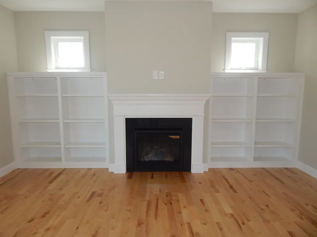 15 Rose Fountain Lane Hampton NH 03842