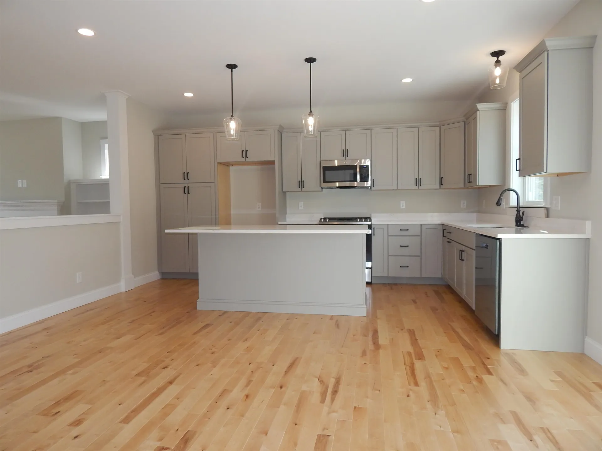 15 Rose Fountain Lane Hampton NH 03842