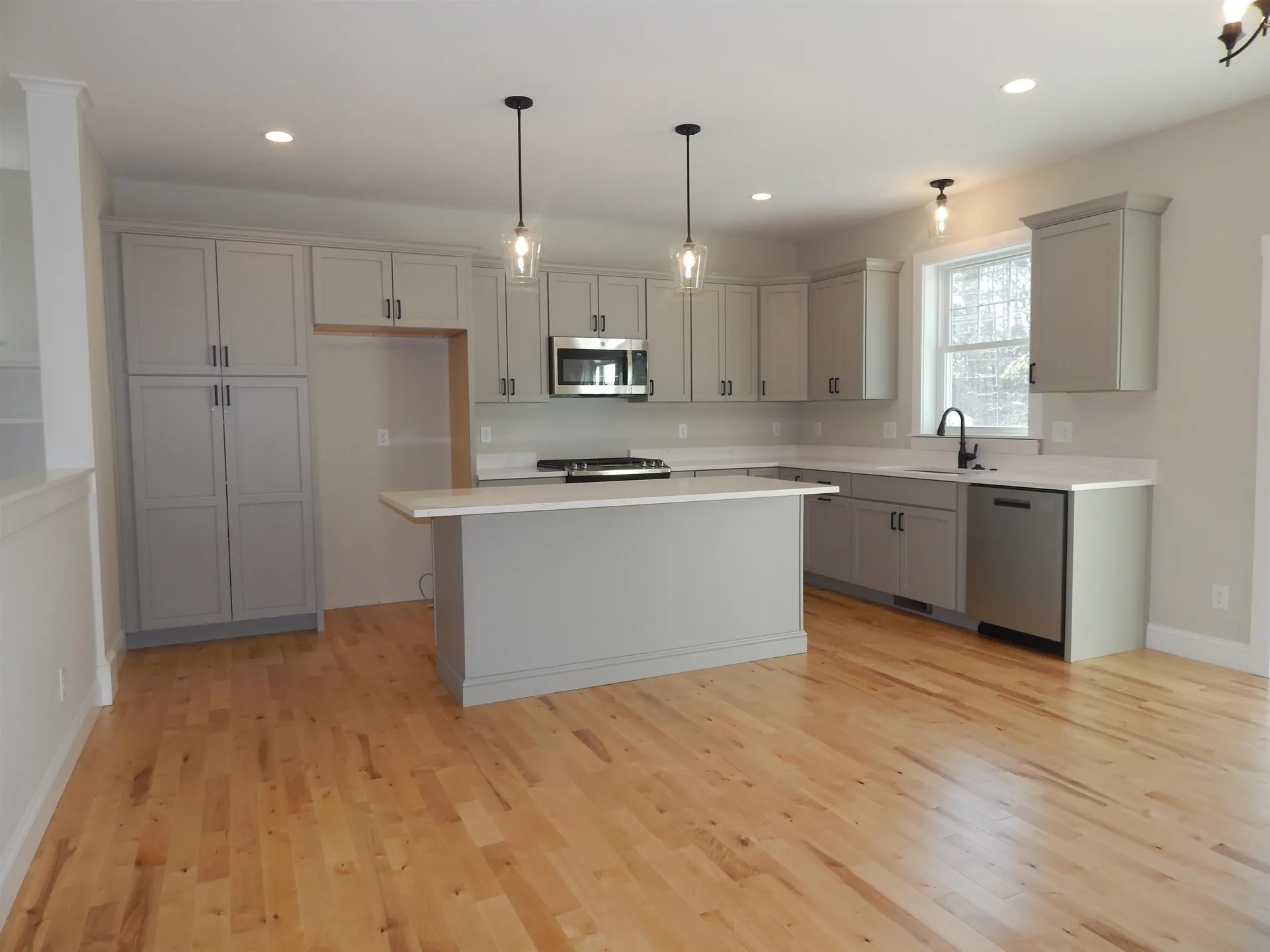 15 Rose Fountain Lane Hampton NH 03842